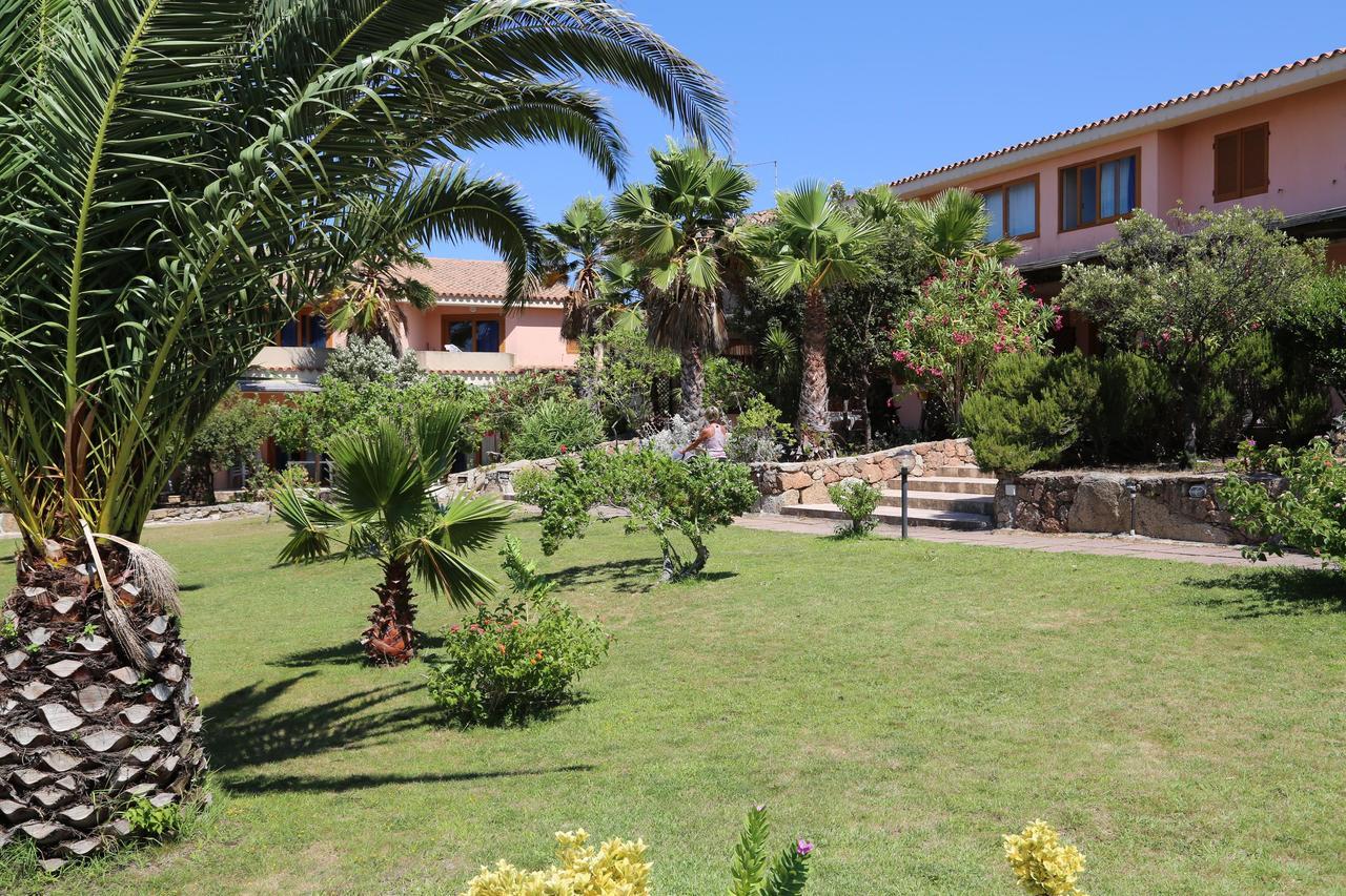 Club Esse Residence Capo D'Orso Palau Exteriör bild