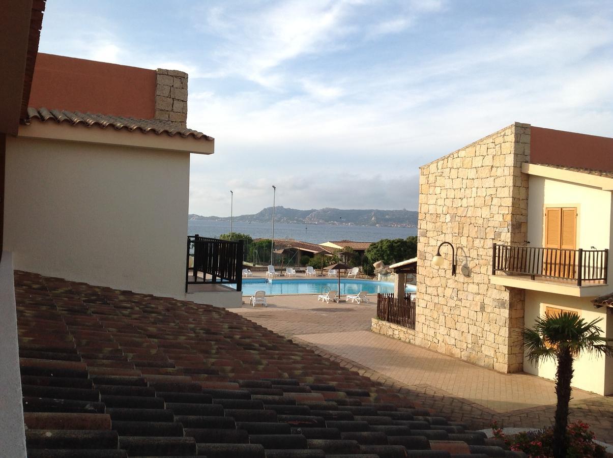 Club Esse Residence Capo D'Orso Palau Exteriör bild